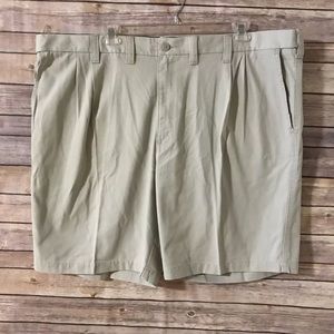 Men’s LEE shorts!!! Size 50. NWT